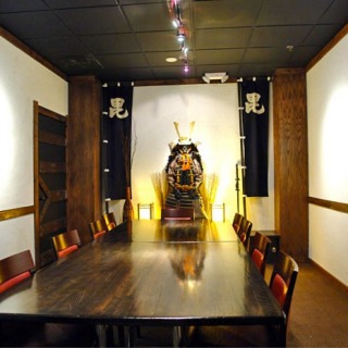 Private room with a traditional Japanese armor display